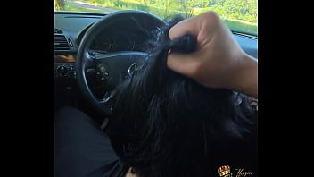 Play Street prostitute Maria Kalos sucked in the car to a client-Maria Kalos