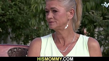 Play Young teen and old blonde mom