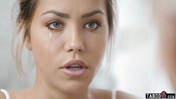 Play Latina teen Alina Lopez is desperate to get pregnant