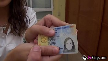 Play Back to school with Ainara. A 18yo schoolgirl that fled home
