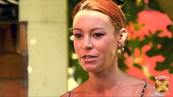 Play Busty milf Samantha loves a hard fuck